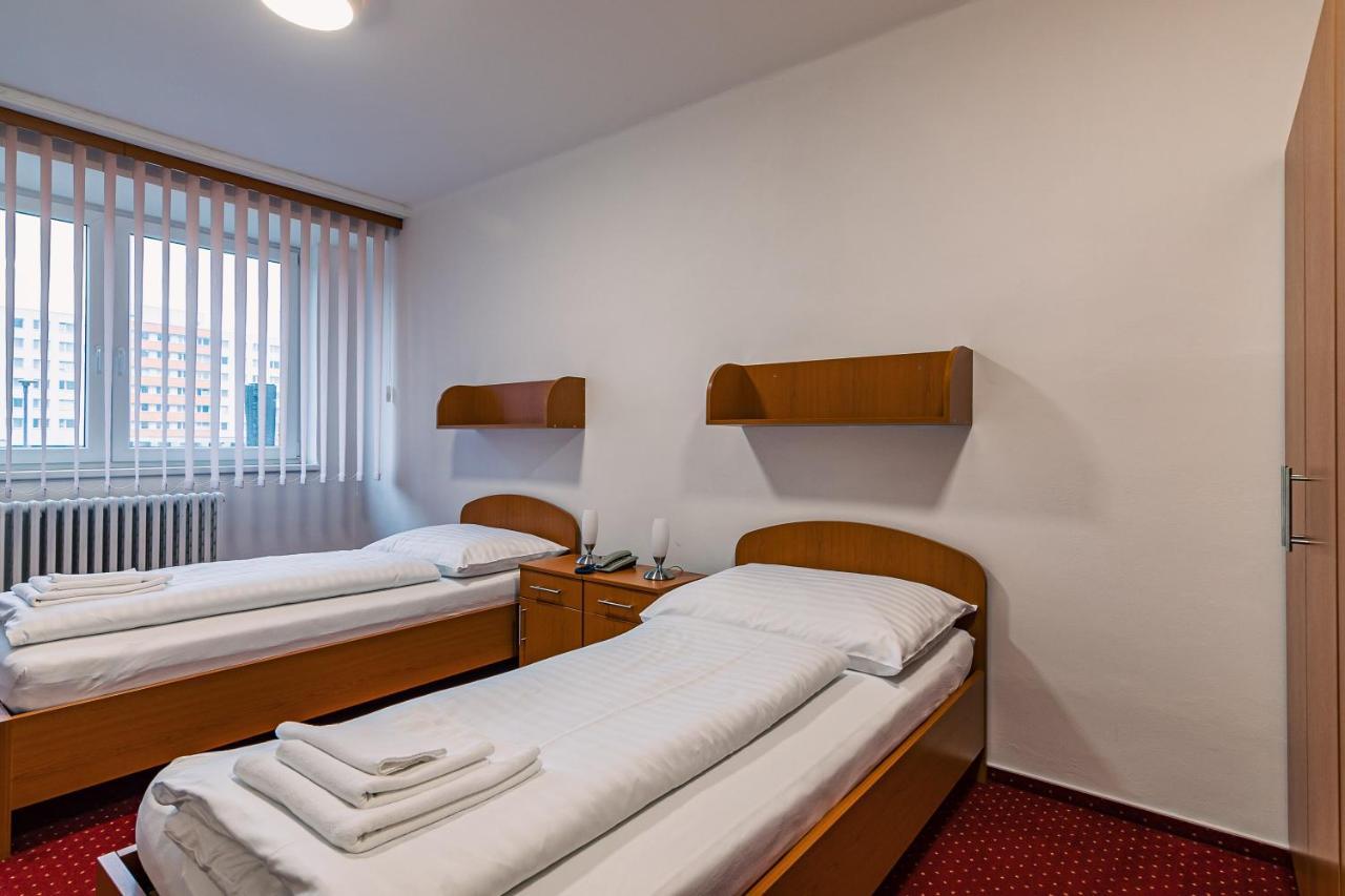 Hotel Garni Vsb Ostrava Ngoại thất bức ảnh