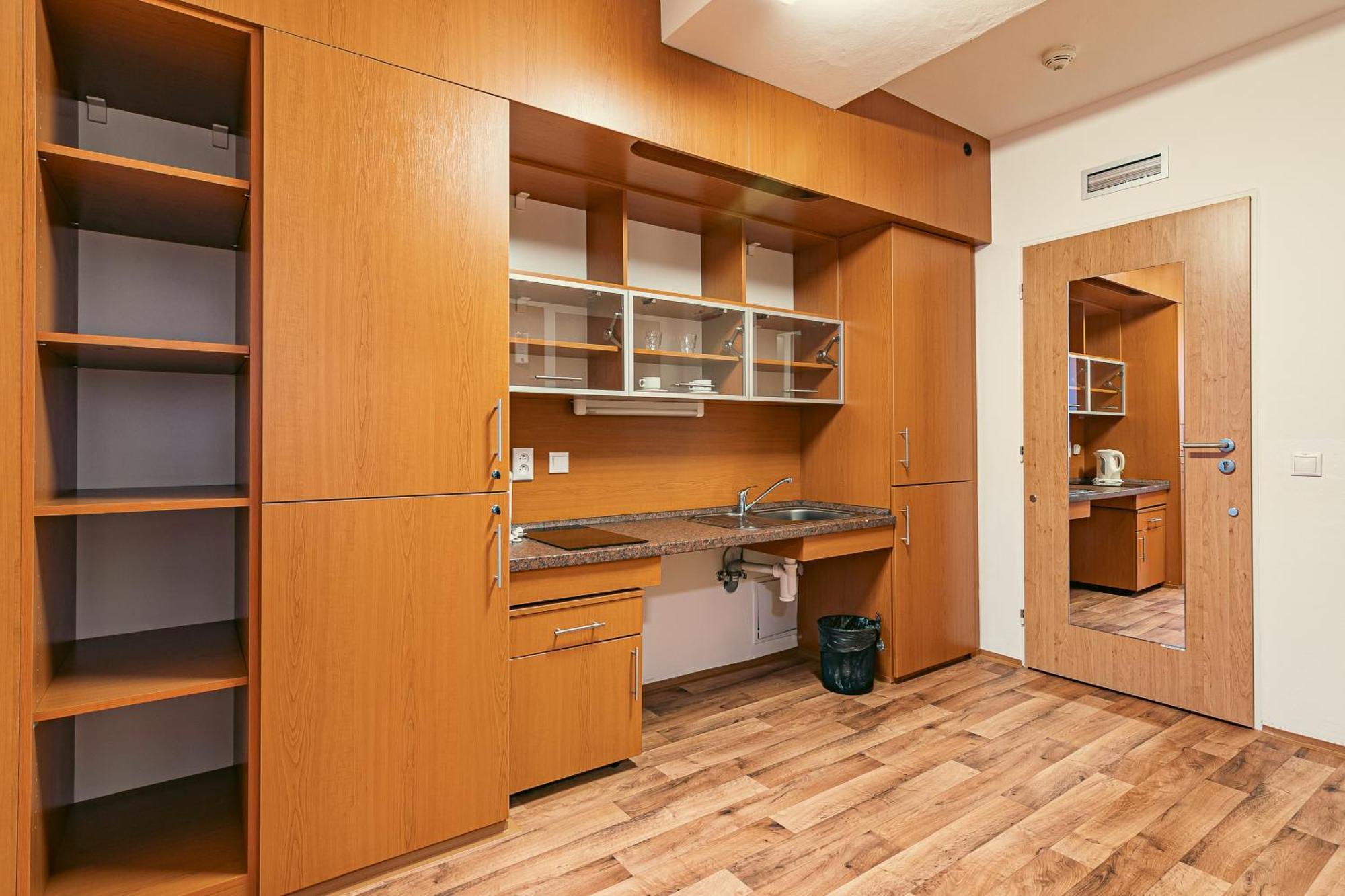 Hotel Garni Vsb Ostrava Ngoại thất bức ảnh